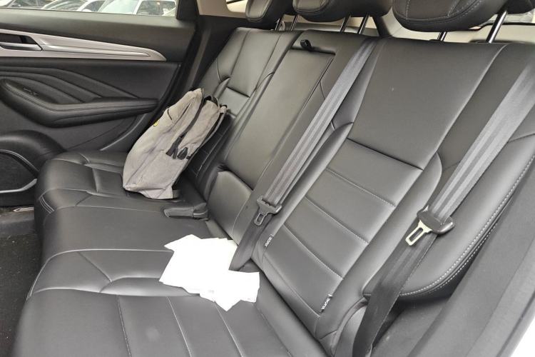 Used Haval F7 2019 1.5T Two-Wheel Drive i-Type China V Standard Left Rear Seat