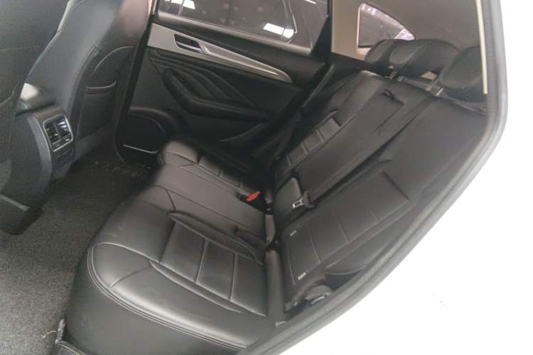 Used Haval F7 2019 1.5T Two-Wheel Drive i-Type China V Standard Left Rear Seat
