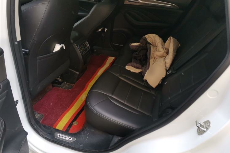 Used Haval F7 2019 1.5T Two-Wheel Drive i-Trend China VI Standard Left Rear Seat