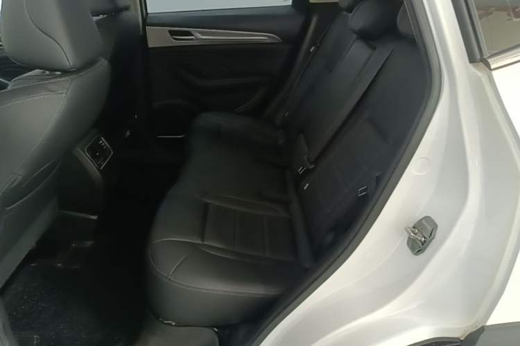 Used Haval F7 2019 1.5T Two-Wheel Drive i-Type China V Standard Left Rear Seat