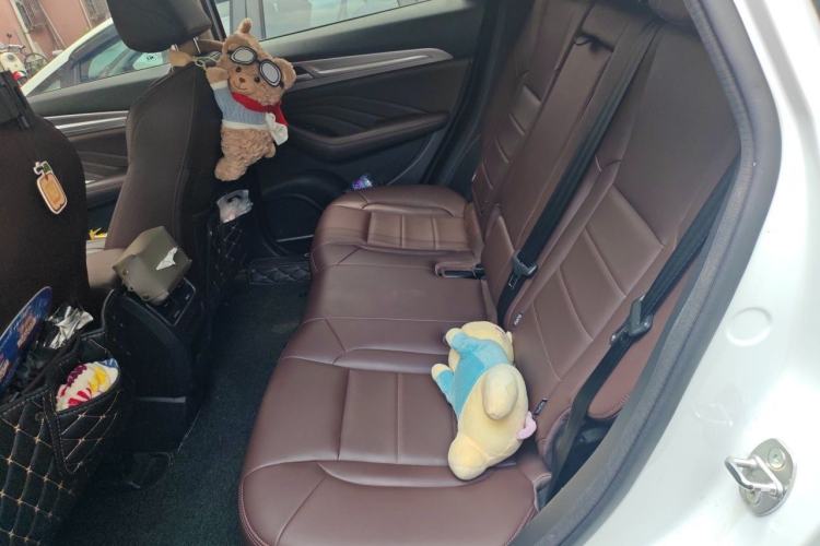 Used Haval F7 2019 2.0T Two-Wheel-Drive i-Van China VI Standard Left Rear Seat