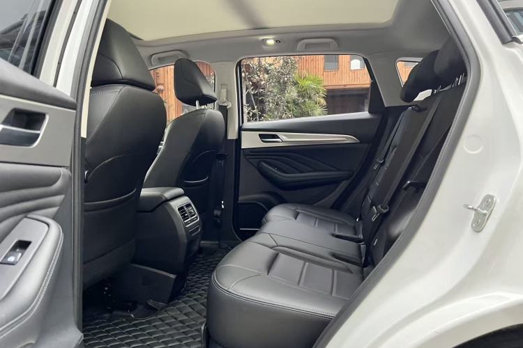 Used Haval F7 2019 2.0T Four-Wheel Drive iJoy China VI Standard Left Rear Seat