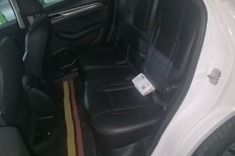 Used Haval F7 2019 1.5T Two-Wheel Drive i-Trend China V Emission Standard Left Rear Seat