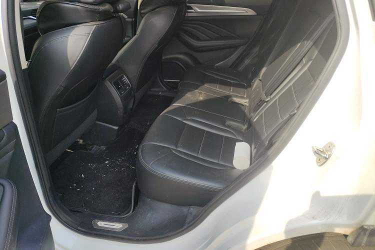 Used Haval F7 2019 2.0T Four-Wheel Drive iJoy China V Standard Left Rear Seat
