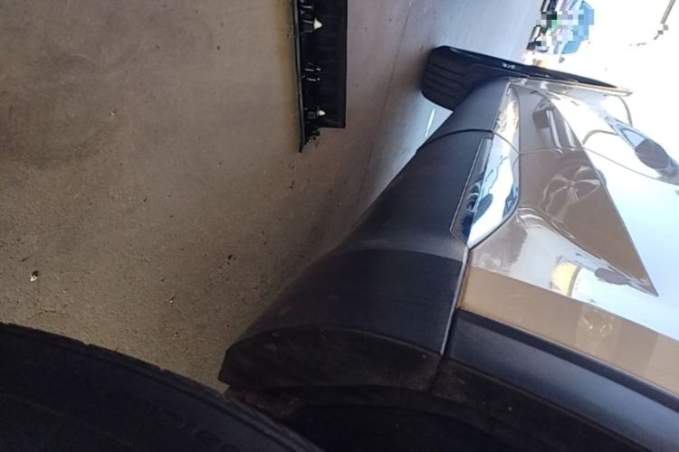 Used Haval F7 2019 1.5T Two-Wheel Drive i-Type China V Standard Left Side Sill