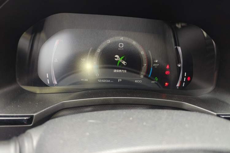 Used Haval F7 2019 1.5T Two-Wheel Drive i-Trend China V Emission Standard Odometer Close Up