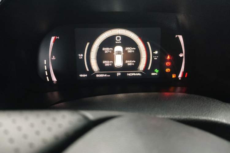 Used Haval F7 2019 1.5T Two-Wheel Drive i-Type China V Standard Odometer Close Up