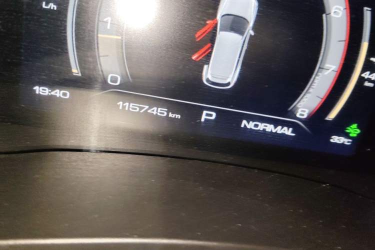Used Haval F7 2019 1.5T Two-Wheel Drive i-Type China V Standard Odometer Close Up