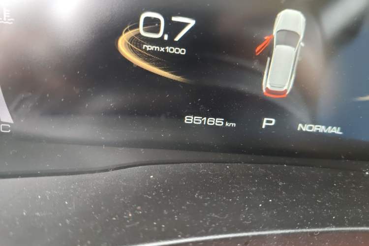 Used Haval F7 2019 1.5T Two-Wheel Drive i-Type China V Standard Odometer Close Up