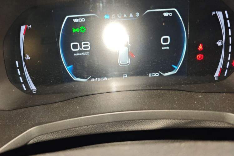Used Haval F7 2019 1.5T Two-Wheel Drive i-Trend China VI Standard Odometer Close Up
