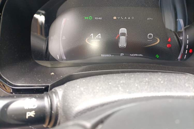Used Haval F7 2019 2.0T Two-Wheel Drive i-Van China V standard Odometer Close Up