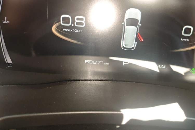 Used Haval F7 2019 1.5T Two-Wheel Drive i-Type China V Standard Odometer Close Up