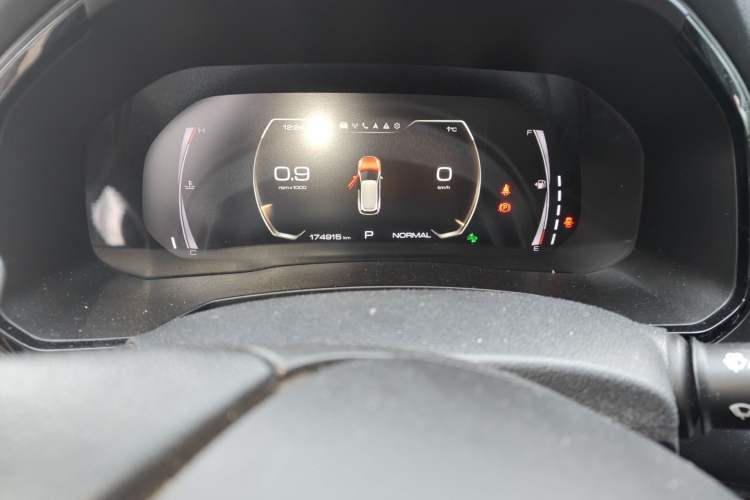 Used Haval F7 2019 1.5T Two-Wheel Drive i-Type China V Standard Odometer Close Up