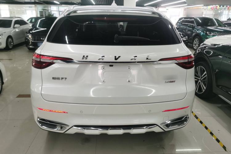 Used Haval F7 2019 2.0T Two-Wheel Drive i-Van China V standard Rear