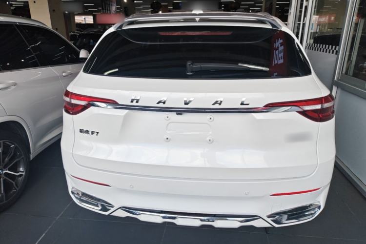 Used Haval F7 2019 2.0T Two-Wheel-Drive i-Van China VI Standard Rear