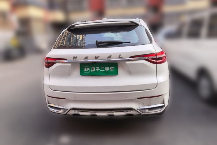 Used Haval F7 2019 2.0T Four-Wheel Drive iJoy China V Standard Rear