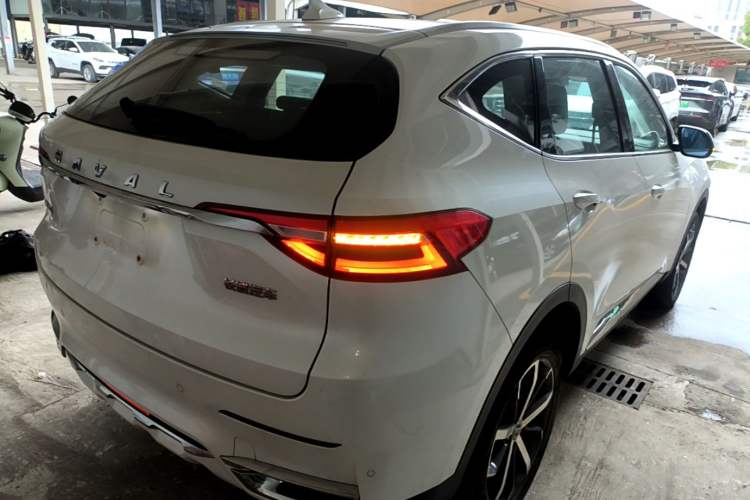 Used Haval F7 2019 1.5T Two-Wheel Drive i-Trend China V Emission Standard Rear Right 45 Deg