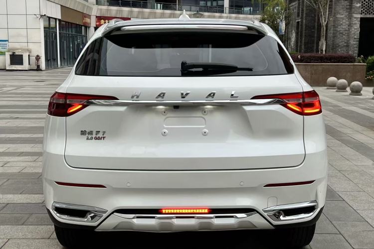 Used Haval F7 2019 2.0T Four-Wheel Drive iJoy China VI Standard Rear