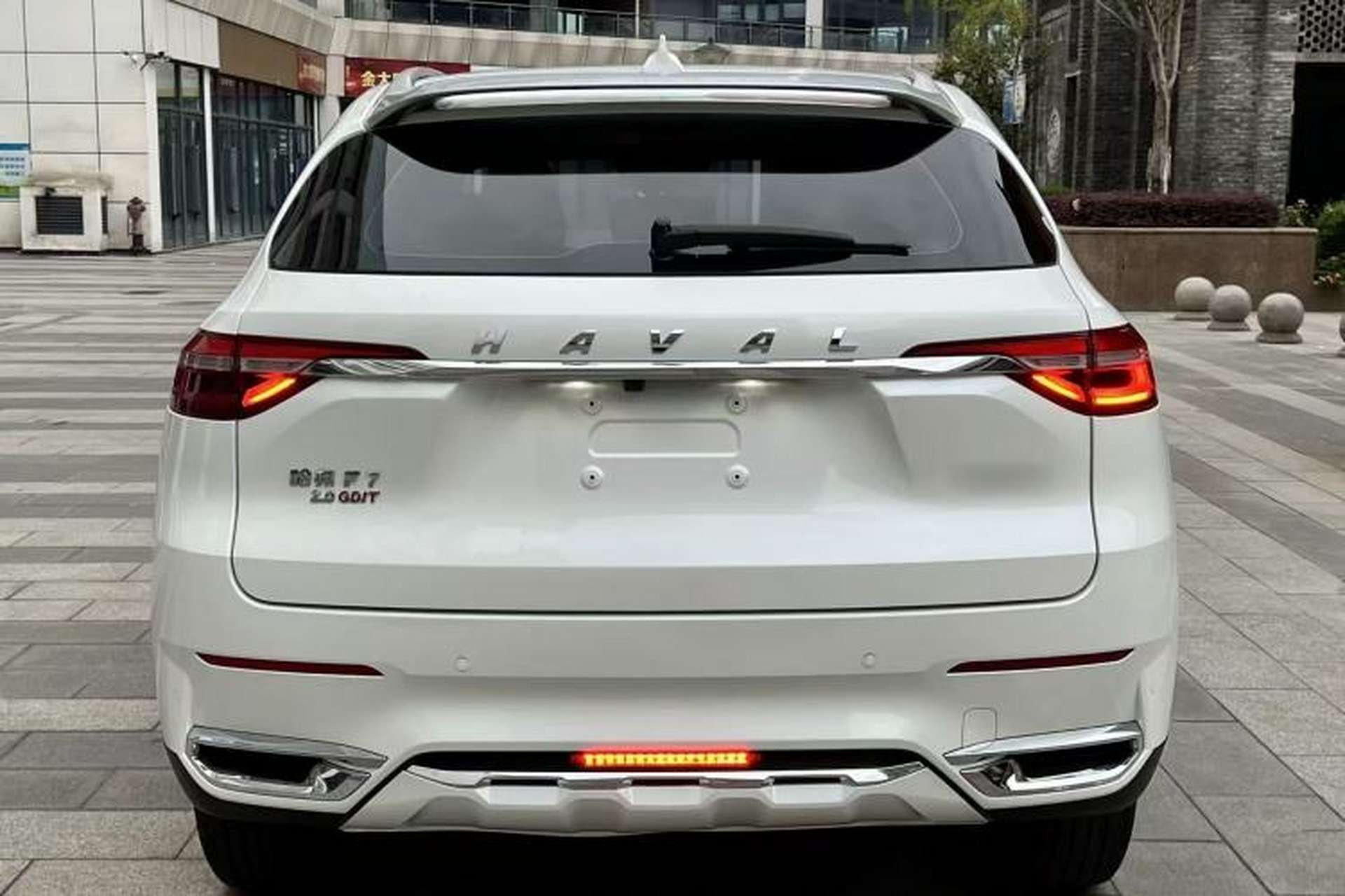 Used Haval F7 2019 2.0T Four-Wheel Drive iJoy China VI Standard Rear