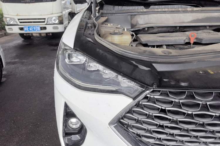 Used Haval F7 2019 1.5T Two-Wheel Drive i-Trend China V Emission Standard Right Front Headlight