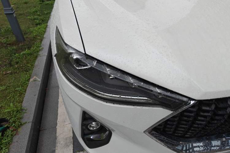 Used Haval F7 2019 1.5T Two-Wheel Drive i-Trend China V Emission Standard Right Front Headlight