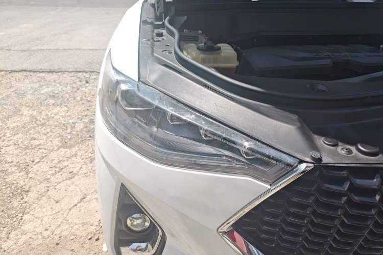 Used Haval F7 2019 1.5T Two-Wheel Drive i-Type China V Standard Right Front Headlight