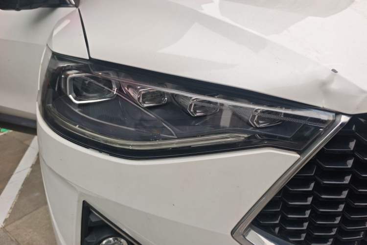 Used Haval F7 2019 1.5T Two-Wheel Drive i-Trend China V Emission Standard Right Front Headlight