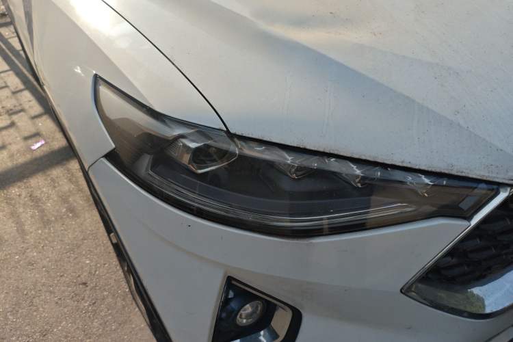 Used Haval F7 2019 1.5T Two-Wheel Drive i-Trend China VI Standard Right Front Headlight