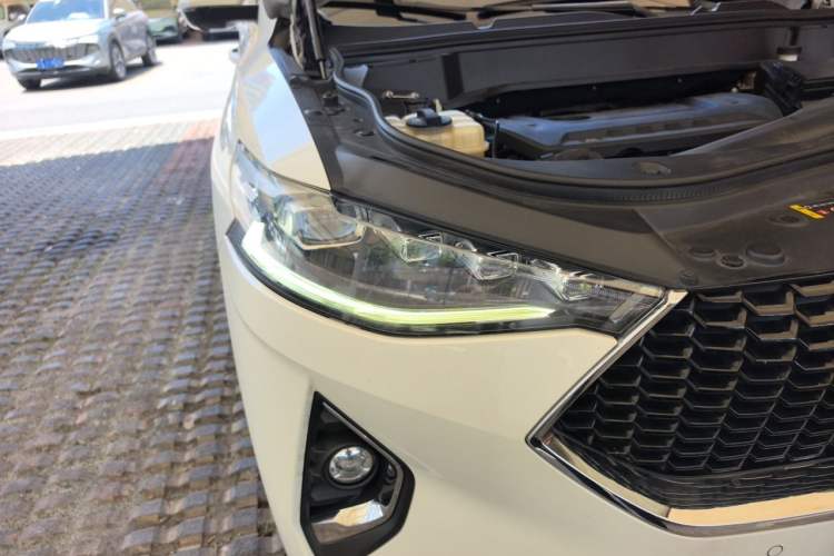 Used Haval F7 2019 2.0T Four-Wheel Drive iJoy China VI Standard Right Front Headlight