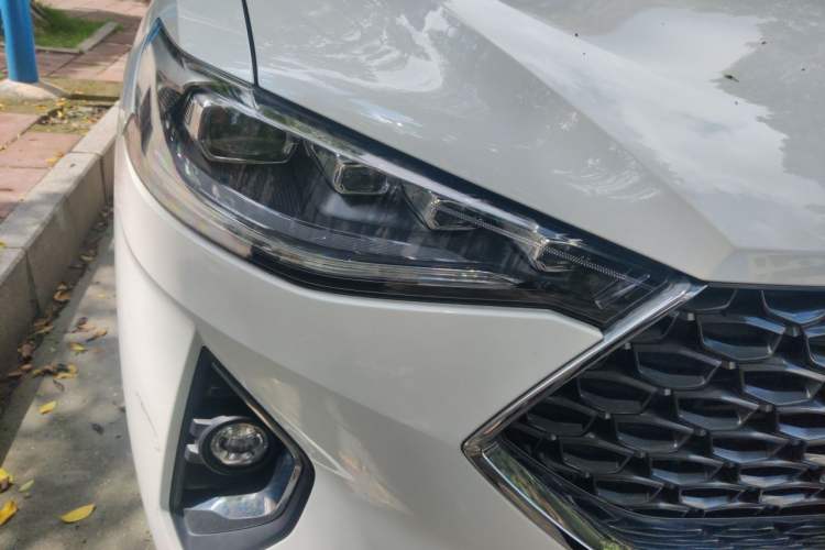 Used Haval F7 2019 1.5T Two-Wheel Drive i-Trend China VI Standard Right Front Headlight