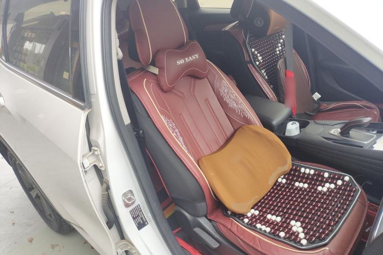 Used Haval F7 2019 1.5T Two-Wheel Drive iCool China V Standard Right Front Seat