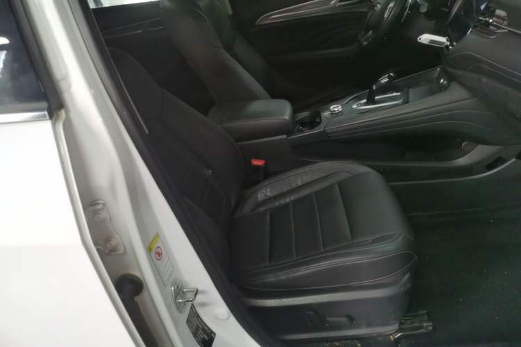 Used Haval F7 2019 1.5T Two-Wheel Drive i-Trend China VI Standard Right Front Seat