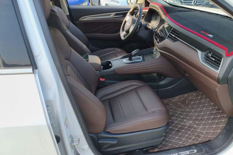 Used Haval F7 2019 1.5T Two-Wheel-Drive i-Type China VI Standard Right Front Seat