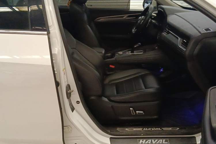 Used Haval F7 2019 1.5T Two-Wheel Drive i-Trend China VI Standard Right Front Seat