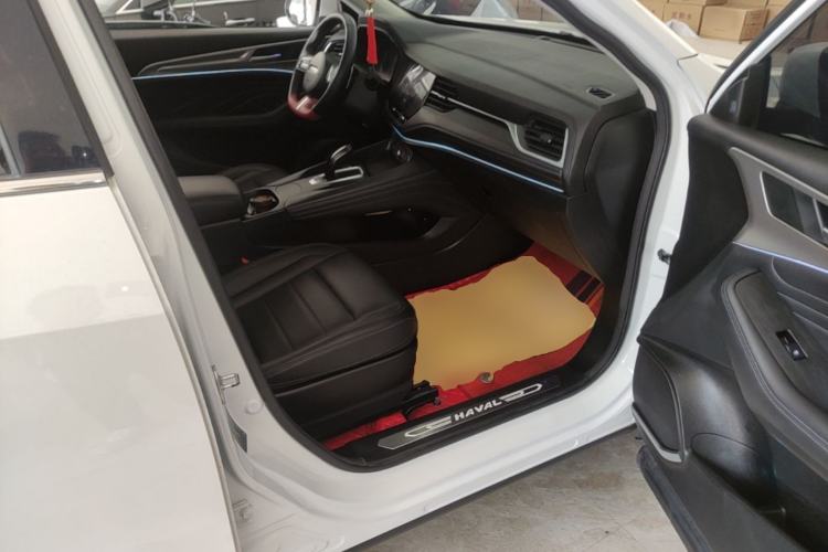 Used Haval F7 2019 1.5T Two-Wheel Drive iCool China VI Standard Right Front Seat