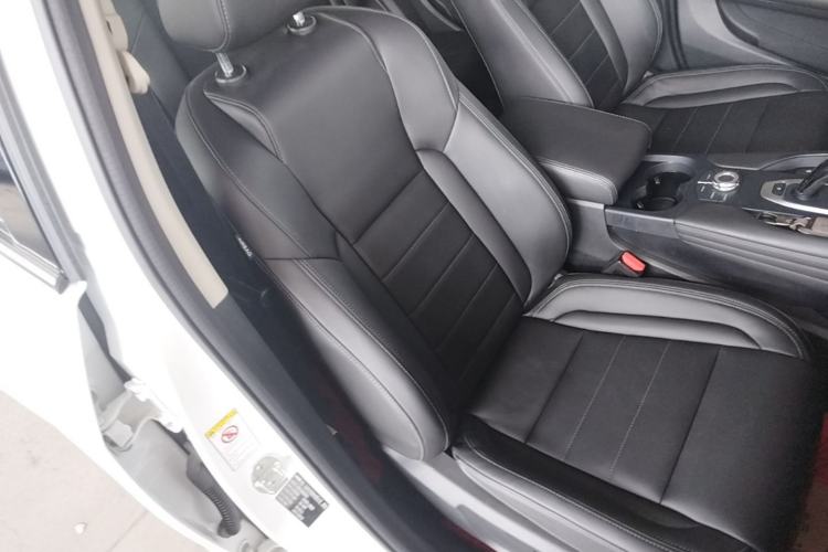 Used Haval F7 2019 1.5T Two-Wheel Drive i-Trend China V Emission Standard Right Front Seat