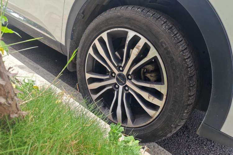 Used Haval F7 2019 2.0T Four-Wheel Drive iJoy China VI Standard Right Front Wheel Hub