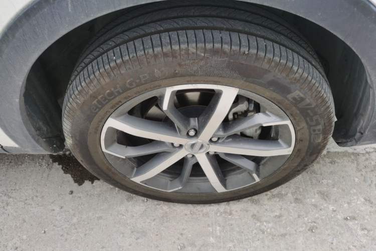 Used Haval F7 2019 1.5T Two-Wheel Drive i-Trend China V Emission Standard Right Front Wheel Hub