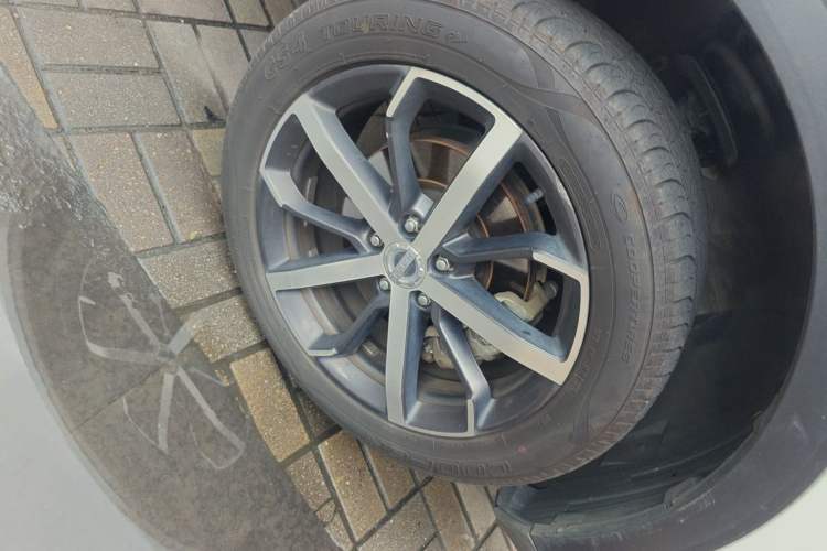 Used Haval F7 2019 1.5T Two-Wheel Drive i-Trend China V Emission Standard Right Front Wheel Hub