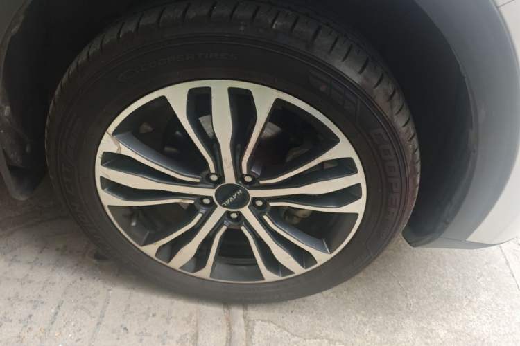 Used Haval F7 2019 2.0T Four-Wheel Drive iJoy China V Standard Right Front Wheel Hub