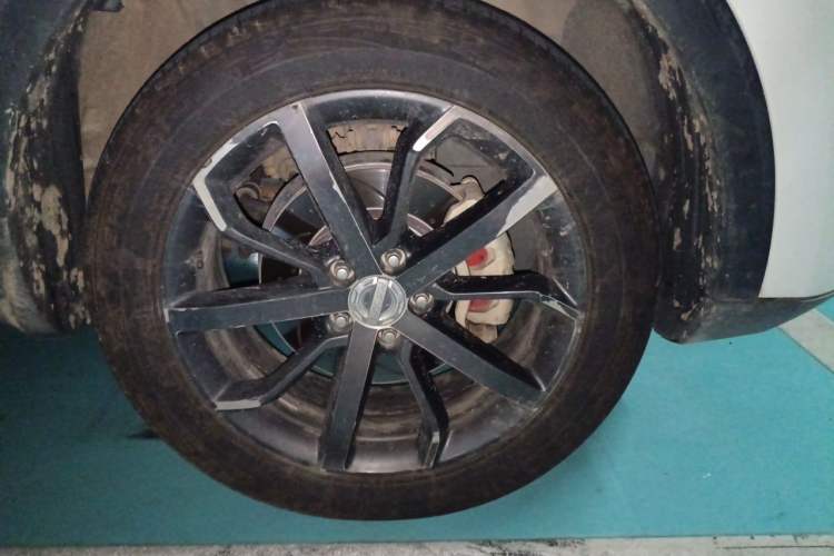 Used Haval F7 2019 1.5T Two-Wheel Drive i-Trend China V Emission Standard Right Front Wheel Hub