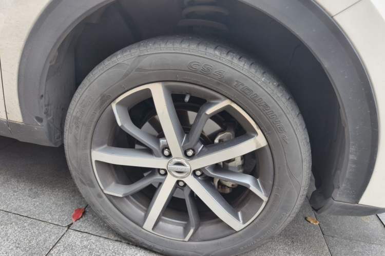 Used Haval F7 2019 1.5T Two-Wheel Drive i-Trend China V Emission Standard Right Front Wheel Hub