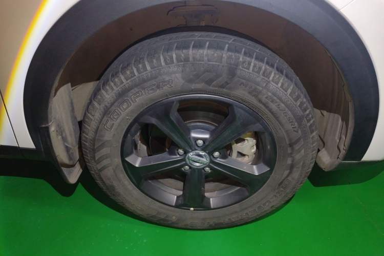Used Haval F7 2019 1.5T Two-Wheel-Drive i-Type China VI Standard Right Front Wheel Hub