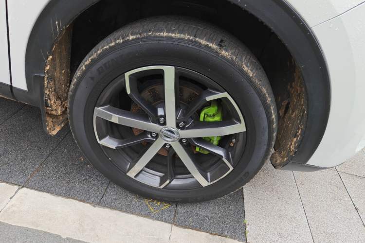 Used Haval F7 2019 1.5T Two-Wheel Drive i-Trend China V Emission Standard Right Front Wheel Hub