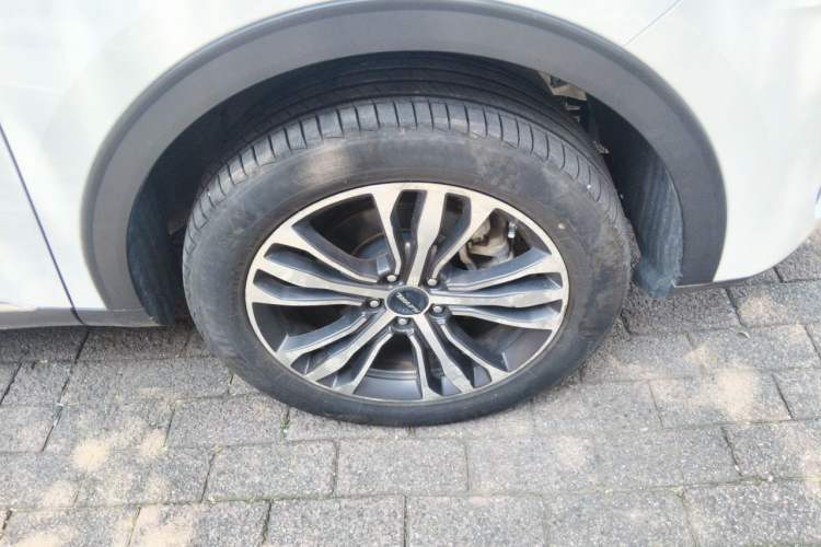 Used Haval F7 2019 2.0T Two-Wheel Drive i-Van China V standard Right Front Wheel Hub