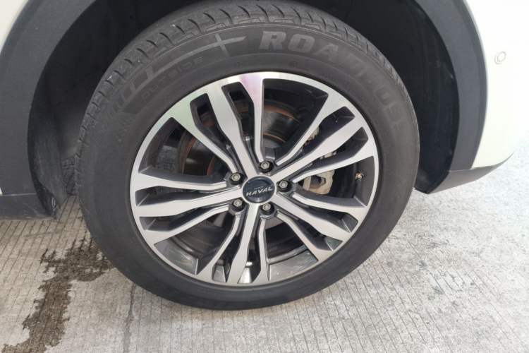 Used Haval F7 2019 2.0T Four-Wheel Drive iJoy China VI Standard Right Front Wheel Hub