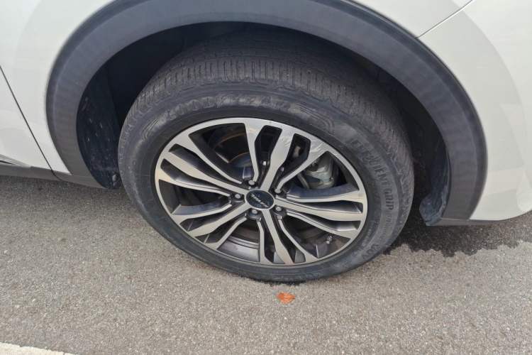 Used Haval F7 2019 2.0T Two-Wheel-Drive i-Van China VI Standard Right Front Wheel Hub