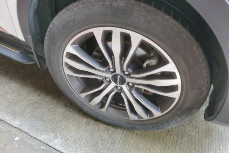 Used Haval F7 2019 2.0T Four-Wheel Drive iJoy China V Standard Right Front Wheel Hub
