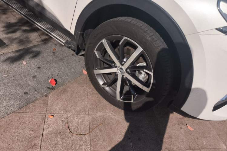 Used Haval F7 2019 1.5T Two-Wheel Drive i-Trend China V Emission Standard Right Front Wheel Hub