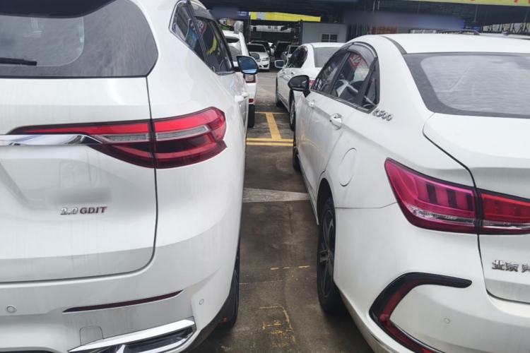 Used Haval F7 2019 2.0T Two-Wheel Drive i-Van China V standard Right Rear Taillight